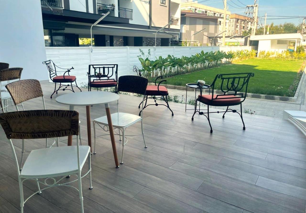 Arsh Boutique Hotel Csiangmaj Kültér fotó